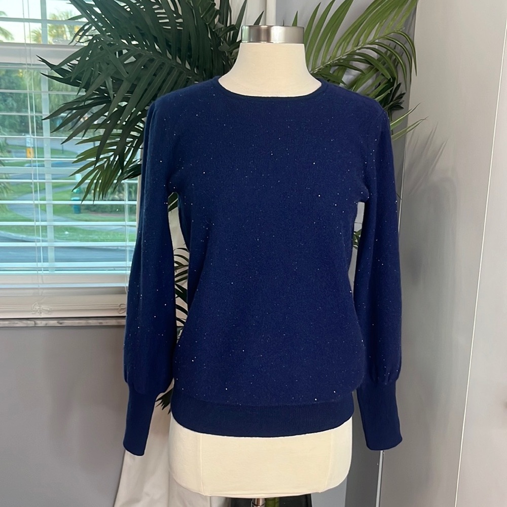 Neiman Marcus The Cashmere Collection/ Sweater